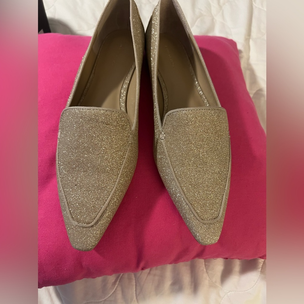 NWB Ann Taylor gold glitter loafers 8.5